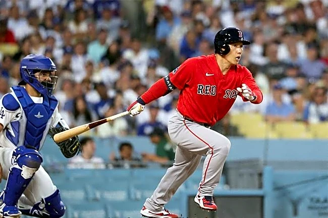 ドジャースのミスに苦言「あそこで止まったせい」　吉田正尚の打球が安打→失策に「おそらく…」