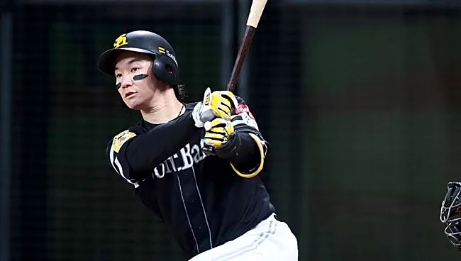 打球速度183km、最高到達点10m…プロ野球で生まれた爆速低空弾に騒然「キモすぎて声出た」