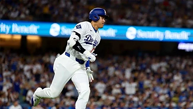 大谷まさかの憤死で指摘「裏目が多い」 左膝不安の中「見てろと言わんばかりだが…」LA実況席は推測