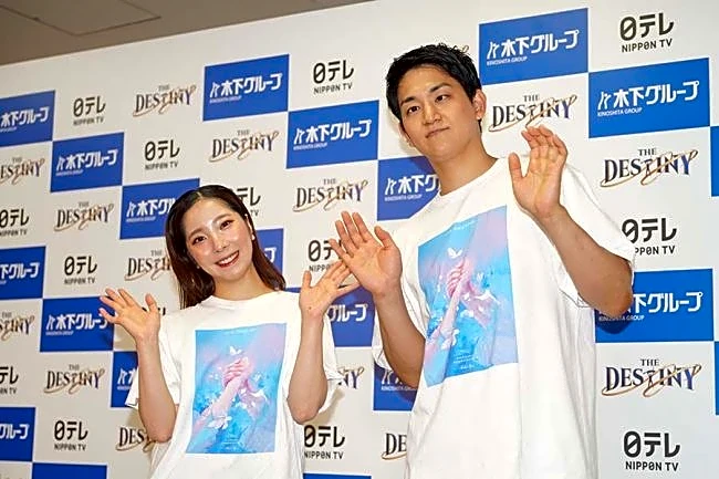 りくりゅう「引退っていうのかな、これ（笑）」本気で向き合ったアイスショー千秋楽　三浦さん涙「私達だけではできなかった」