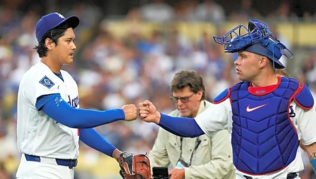 ドジャース試合開始直前の悲報「あなたまでいなくなったら…」 “異変”に騒然「おっと大丈夫か」
