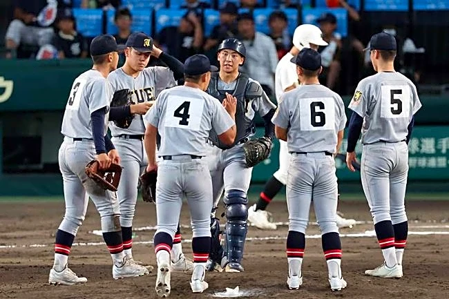 甲子園1回戦直前…NHKに映った異例の光景「初めて見た」　球児がズラリ並び「気になる」X話題
