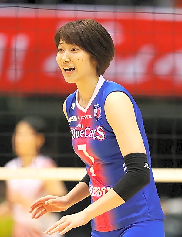「本当に激変！」　引退から8年…女子バレー元日本代表に熱視線「誰かと…」「こんなに変わる？」