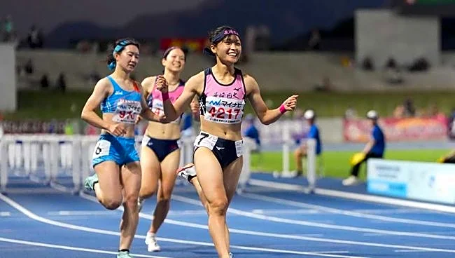「向かい風2.1でこのタイム…」女子高生スプリンターに騒然「段違いだ」　152cm逸材がインハイ2冠