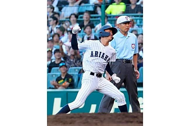 「熊本に届ける1勝です！」　甲子園で不屈の逆転劇、NHK実況に涙腺崩壊「すごいドラマすぎ」