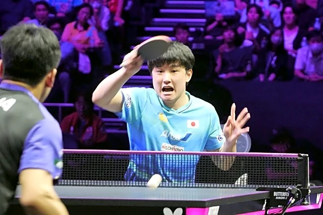 中国選手を圧倒直後、張本智和が決めたポーズ　「応援するという意味で」聖地に思いはせ連覇前進