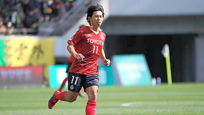 引退から6年…「メチャ絞れてる」元日本代表に衝撃 「現役より筋肉が…」44歳の逞しい近影