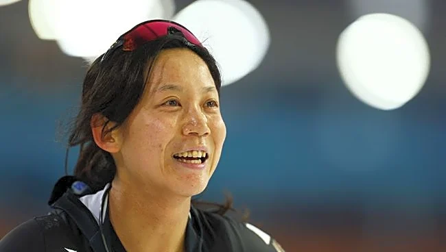 高木美帆が纏った7万円超の日本ブランド品に視線釘付け「とってもお似合い」 公式サイト“完売表示”