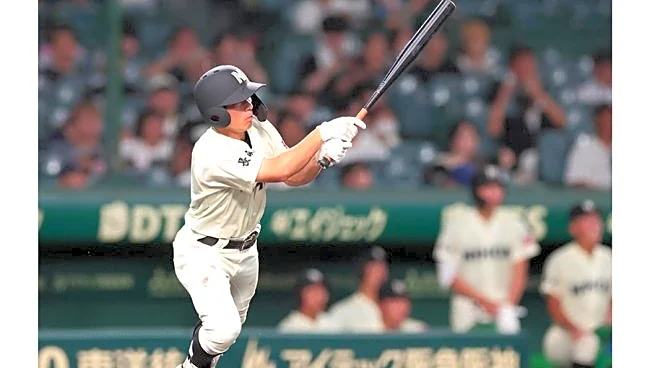 甲子園で「初めて聞いた」 アルプスから響き…耳疑うファン続出「中毒性ある」「美味しいから?」