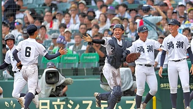 「めっちゃ良き」　甲子園で劇勝直後、NHK中継に一瞬映った“阿呆”　視聴者見逃さず「潤った」