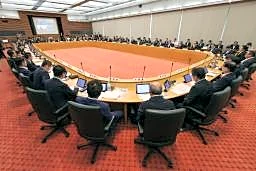 人口減地域で議員数確保へ決議 全国都道府県議会議長会