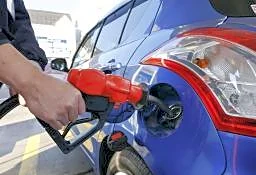 ガソリン価格170円 2週ぶり値上がり