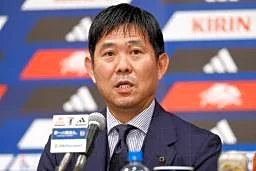 森保監督「ベスト尽くす」　異例の短期間で続投