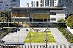外国人の永住許可要件厳格化へ　年収、日本人の平均以上