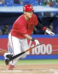 ヤ３―４広（２６日）　佐々木が勝ち越し打