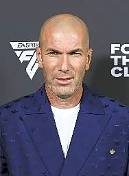 ジダン氏、フランス代表監督に　デシャン氏の後任