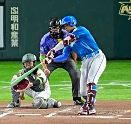 全パ先勝、万波４安打でＭＶＰ　オールスター、平良が無安打好投