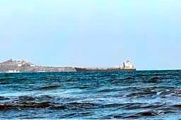 サウジ主導で「海洋防衛連合」 14カ国参加、紅海など対象