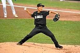 米女子プロ野球開幕、新たに創設 日本の第一人者・里綾実らが出場