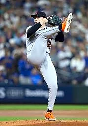 ドジャース、スクバルを獲得 サイ・ヤング賞の先発左腕