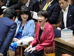 日米協調為替介入を正式発表　片山財務相、１５年ぶり