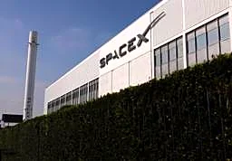 スペースX、赤字850億円 上場後初決算、AIが重荷