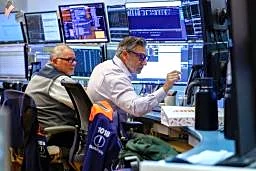 ＮＹ株、３日連続の最高値　米イラン合意期待で買い