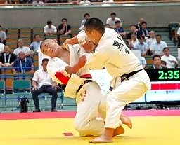 柔道古賀がV2、崇徳優勝 全国高校総体
