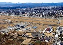 熊本へ横田の米軍が救援物資輸送 小泉防衛相「日米の絆示す」