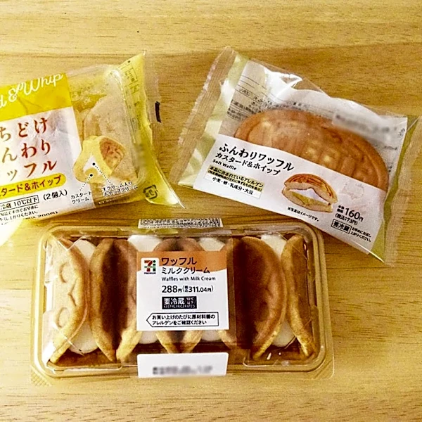 コンビニ「ワッフル」食べ比べ！コスパ、味、サイズをファミマ・セブン・ローソンで徹底比較