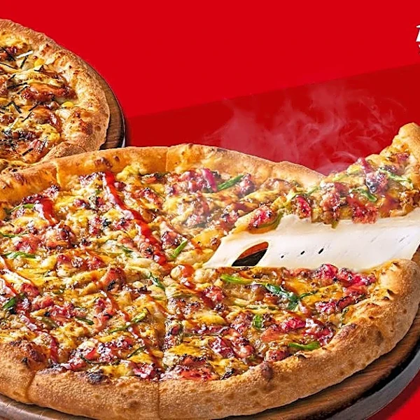 7月のピザハット「肉の日」は28日～30日開催！肉ピザ2枚セットは最大3091円引きに