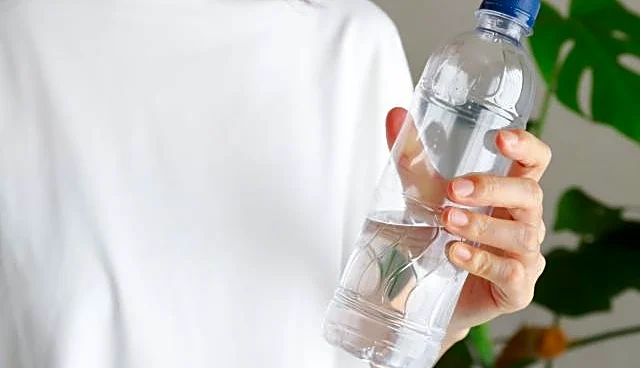 真夏の自然災害時は"脱水症状"に注意を。今こそ覚えておきたい「経口補水液」の作り方。《東京都が公開》