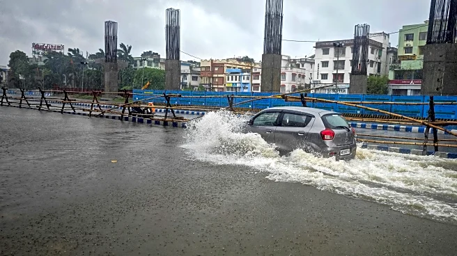 Floods Displace Thousands in Pakistan as Rescues Continue
