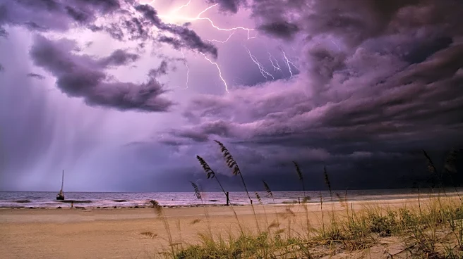Southeast Sees Moderate Rain with Isolated Storms Sunday