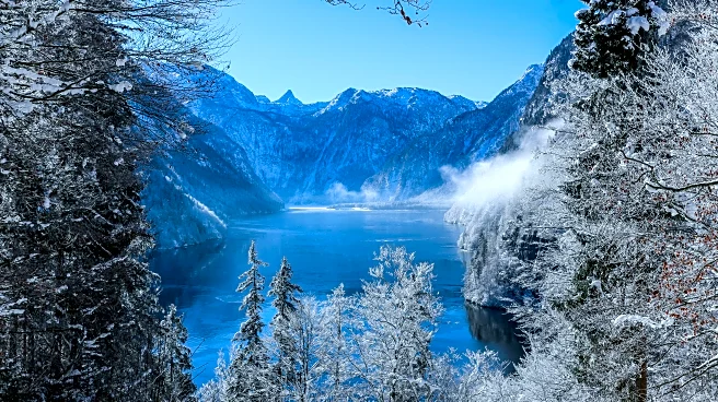 Light Snow Expands Across Upper Mississippi Valley, Great Lakes