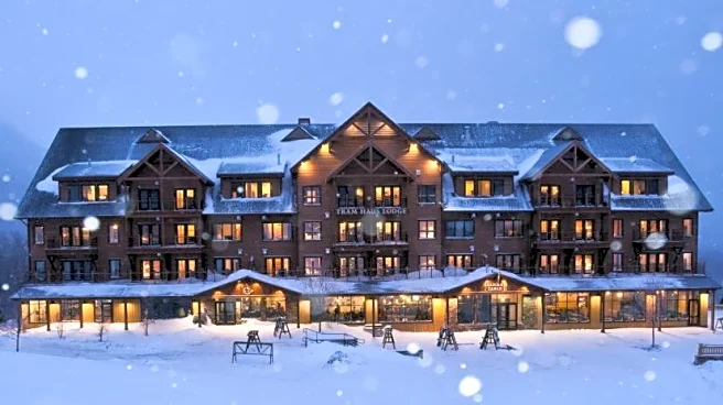 East Coast’s Underrated Ski Hill Packs Snow And Three-Country Views