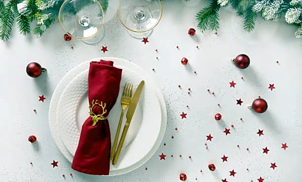 Christmas Tablescaping Trends To Elevate Your Festive Feast This Year