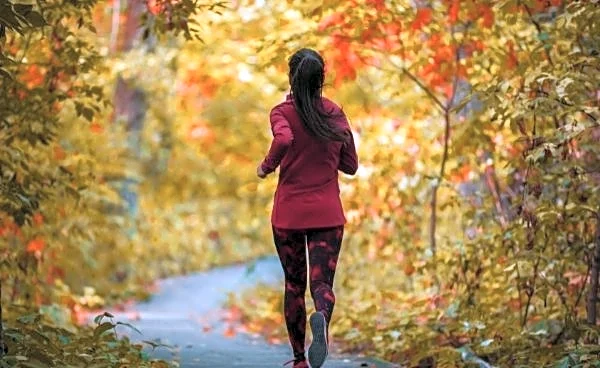 Healthy Habits to Stay Energized During Dry, Late-Autumn Air