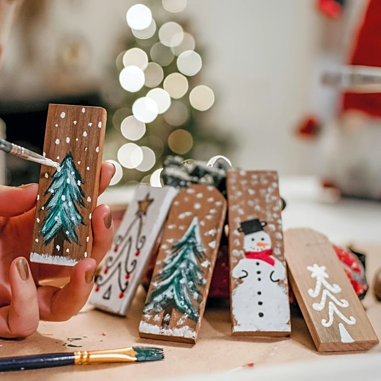 Join The Crafty Christmas Wave With Easy DIY Decor Ideas