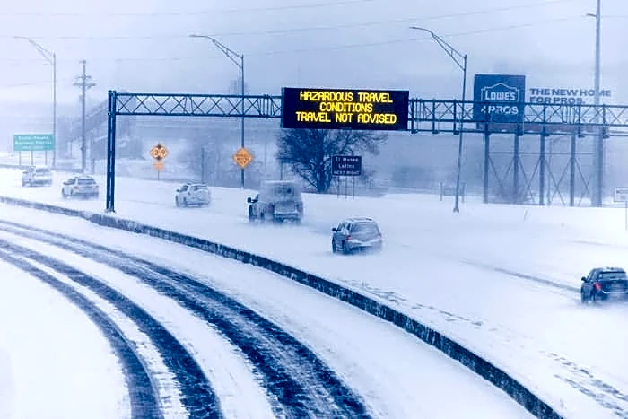 Snow and Ice Threaten Travel Across Plains and Great Lakes