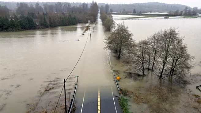 Washington Floods Worsen, Up to 100,000 Ordered to Evacuate