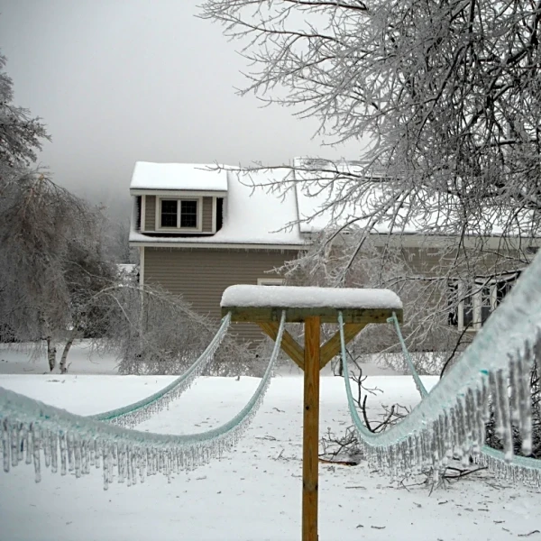 Snow Could Hit I-95 Cities as Arctic Air Moves South