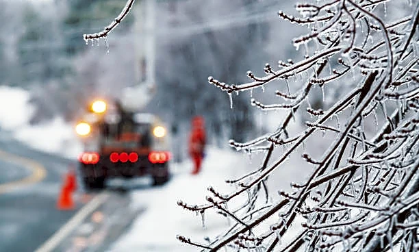 Power Shutoffs Possible For Hundreds Of Thousands Amid Risks