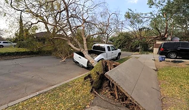 Pacific Northwest Braces For Flooding, Snow, And Gusty Winds