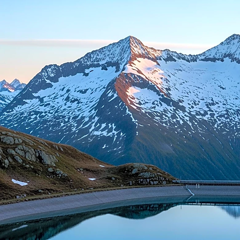 California Faces Water Supply Concerns Amid Low Snowpack Levels