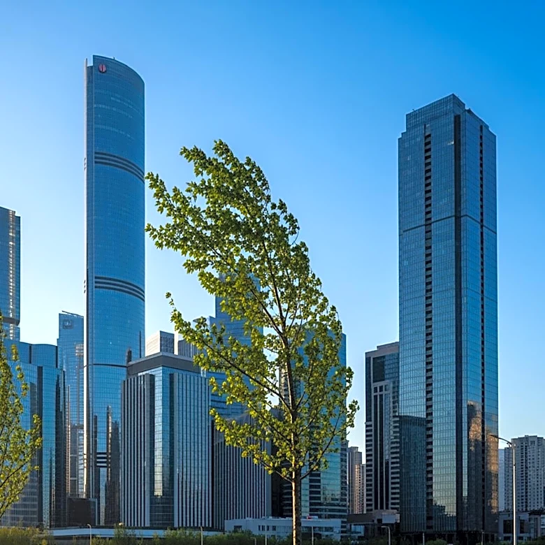 Cool and Breezy Start to Workweek in Chicago