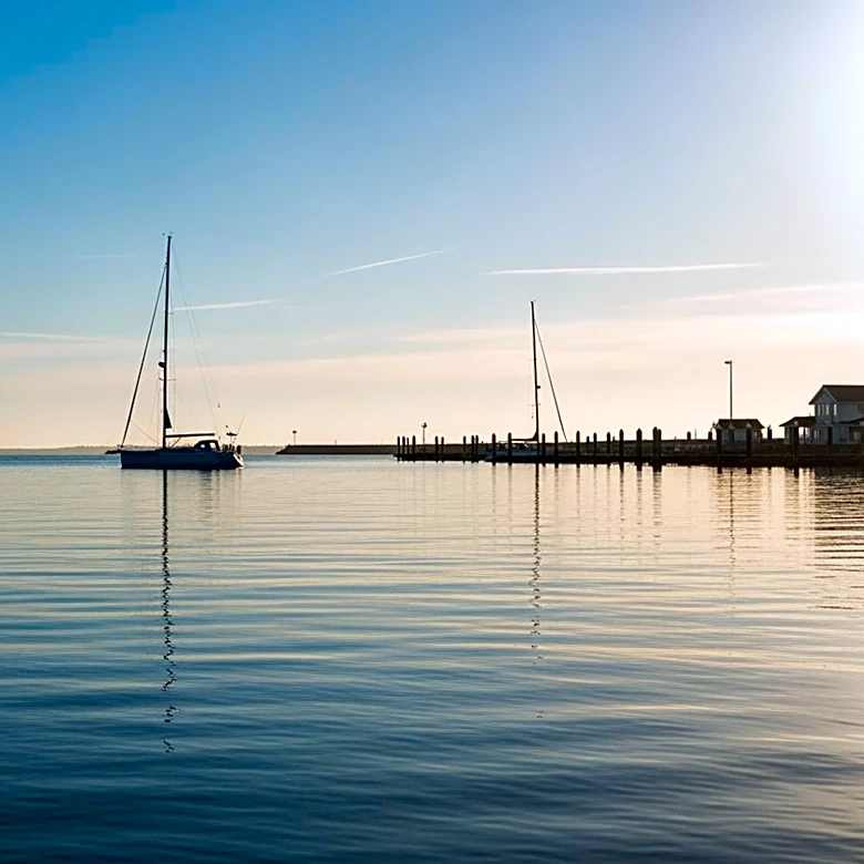 Baltimore's Weather: Clear Skies for Harbor Exploration