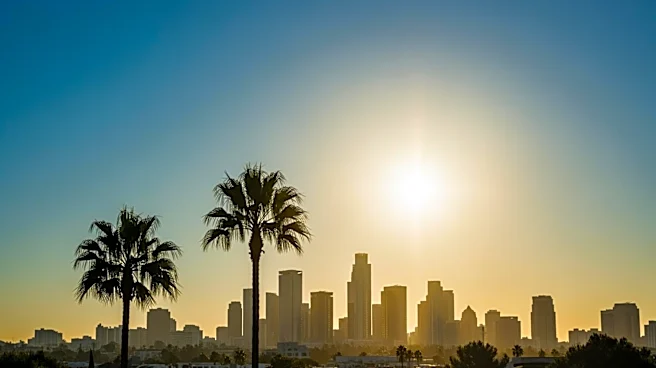 Los Angeles Faces Unseasonably Warm Weather with Clear Skies
