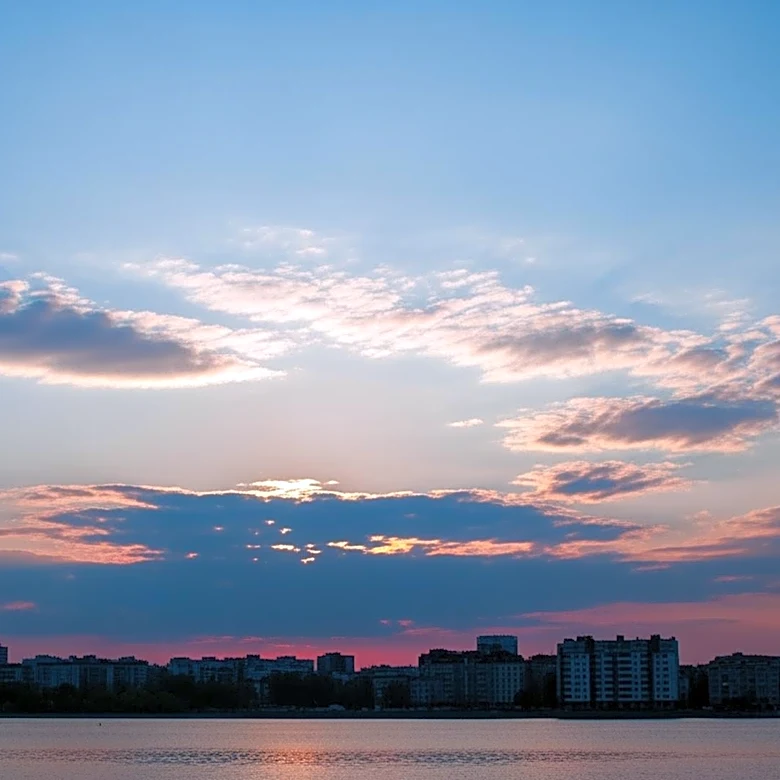 Emeryville Weather Update: Clear Skies and Mild Temperatures Expected