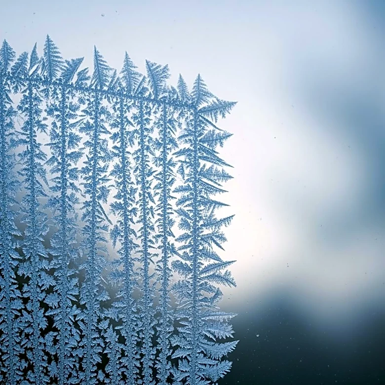 London Faces Unseasonably Cold Weather with Potential Frost
